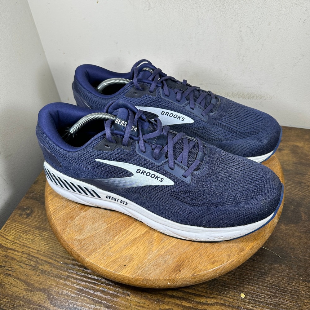 Brooks Beast GTS 24 Mens 14 Wide 2E Navy Blue Running Shoes 1104252E452